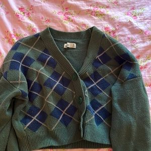 Hollister cardigan. Size medium. I wore this once, has no stains, rips or tears.